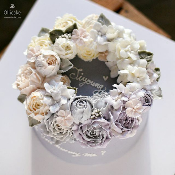 Spring-colourful-buttercream-flower-cakes