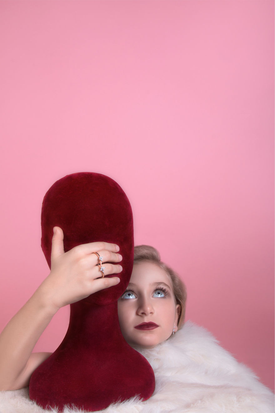 I Imagined What Little Girls Do When Moms Leave The House I Imagined What Little Girls Do When Moms Leave The House