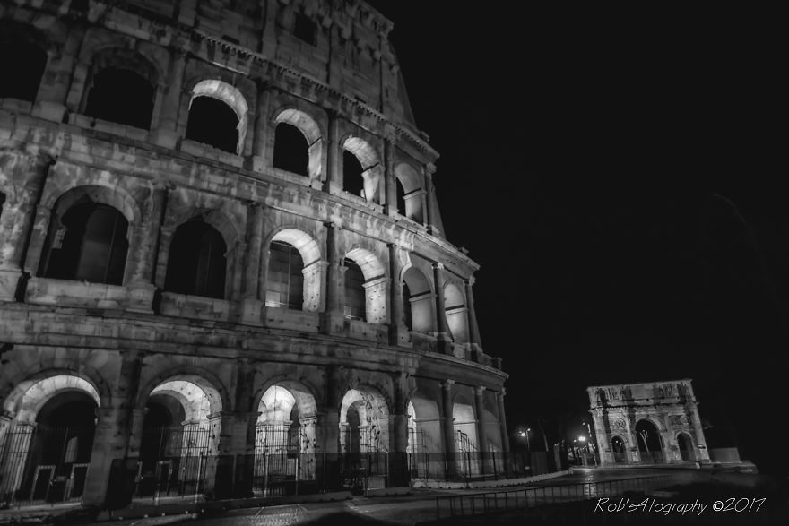 I Managed To Capture Tourist Free Images Of Romes Sites