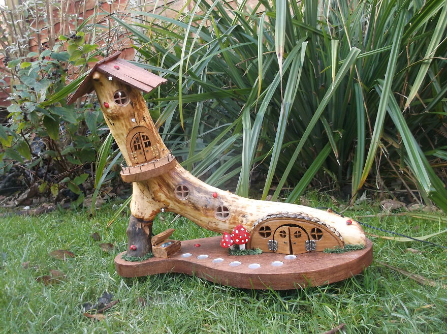 I Keep Finding Nice Pieces Of Wood In The Park, So I Decided To Recycle Them For Something Magical I Keep Finding Nice Pieces Of Wood In The Park, So I Decided To Recycle Them For Something Magical