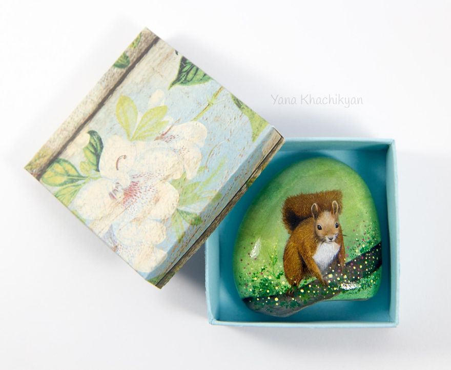 Oil Paintings On Stones