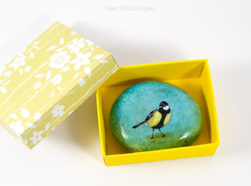 Oil Paintings On Stones