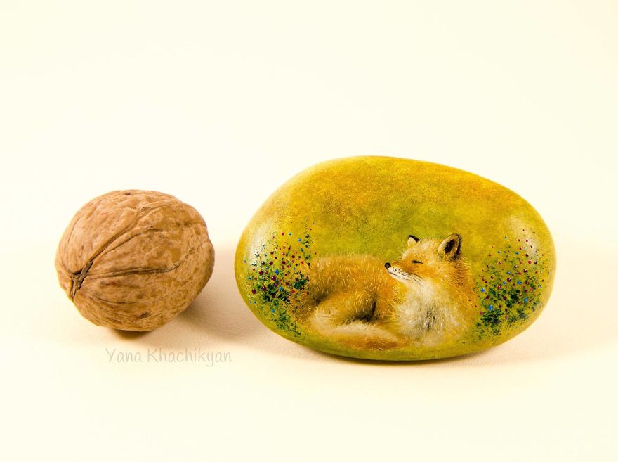 Oil Paintings On Stones