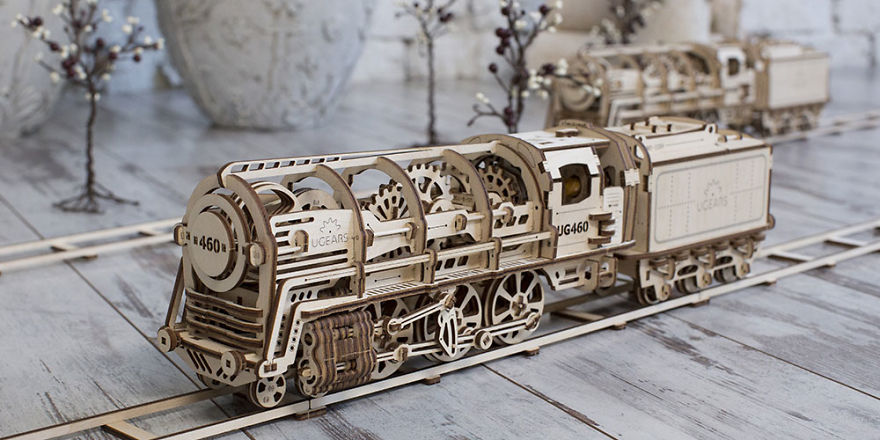 This New Wooden Mechanical Puzzle Will Inspire Your Engineering Mind