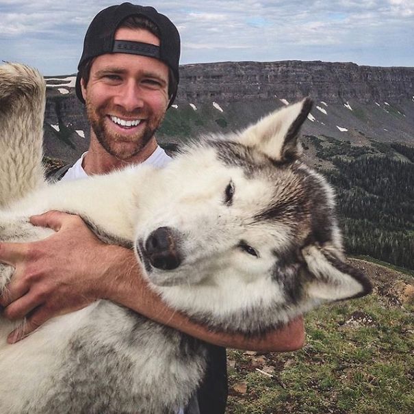 "hot Dudes With Dogs" Instagram Is The Ultimate Internet Eye Candy