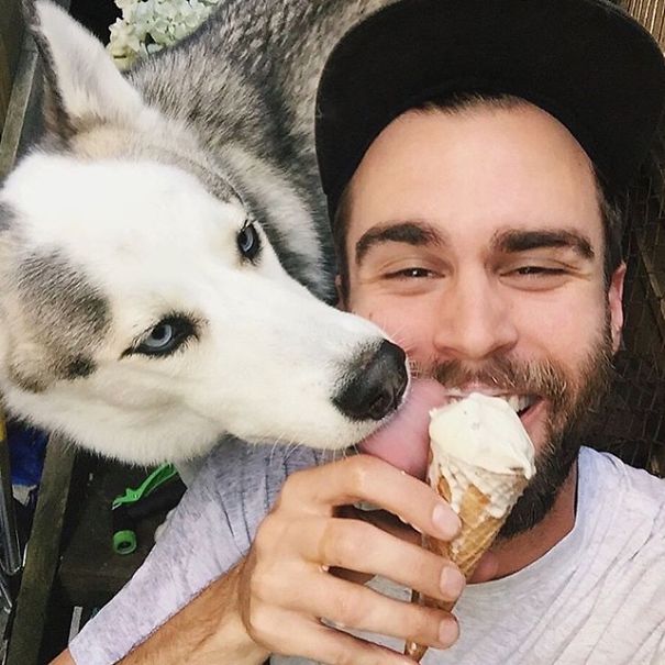 "hot Dudes With Dogs" Instagram Is The Ultimate Internet Eye Candy