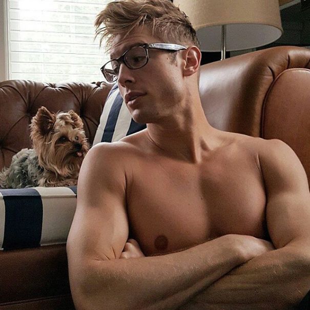 "hot Dudes With Dogs" Instagram Is The Ultimate Internet Eye Candy