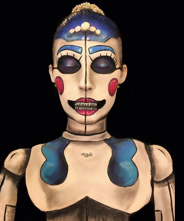 I Spend 10-20 Hours At A Time Turning Myself Into Different Characters