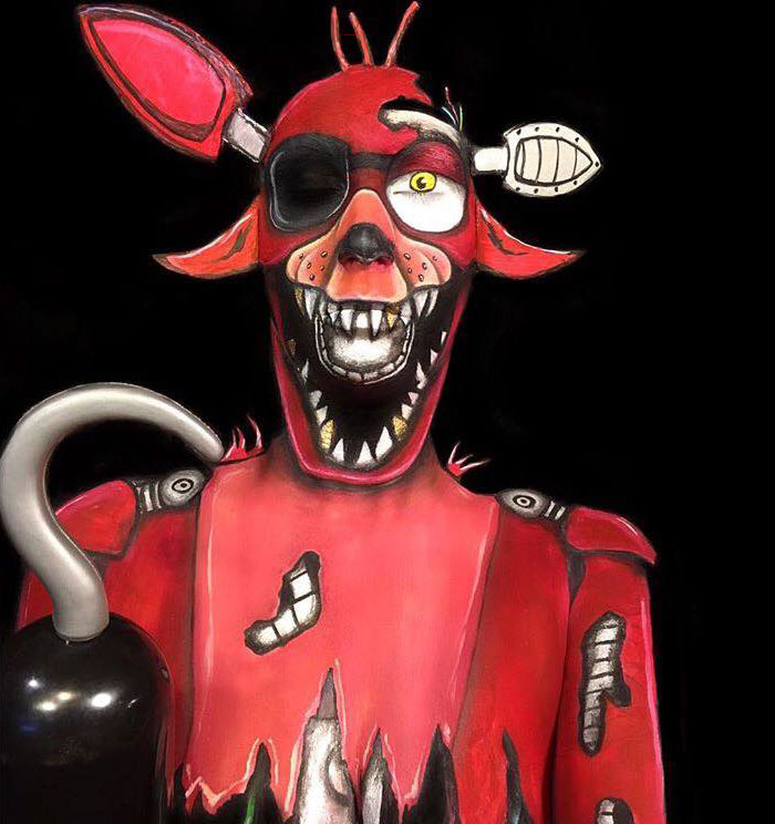 I Spend 10-20 Hours At A Time Turning Myself Into Different Characters