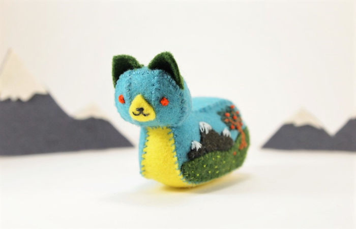 I Create One-of-a-kind Animals Out Of Wool Felt