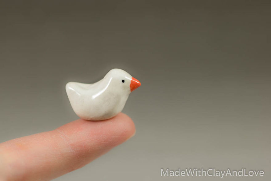 I Make Miniature Minimalist Ceramic Animals With A Touch Of Whimsy And Individual Personalities