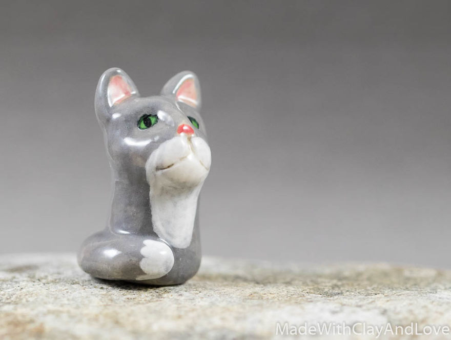 I Make Miniature Minimalist Ceramic Animals With A Touch Of Whimsy And Individual Personalities