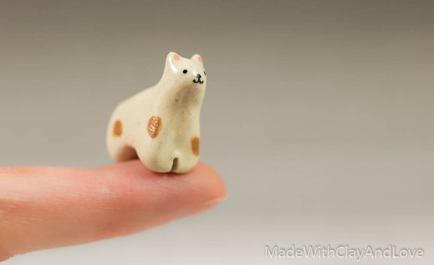 I Make Miniature Minimalist Ceramic Animals With A Touch Of Whimsy And Individual Personalities
