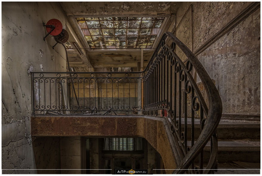 Old Administration Office Out Of Office