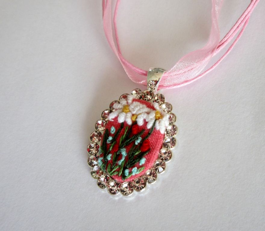 Back To Hand Embroidery, Back To Authentic Art Back To Hand Embroidery, Back To Authentic Art