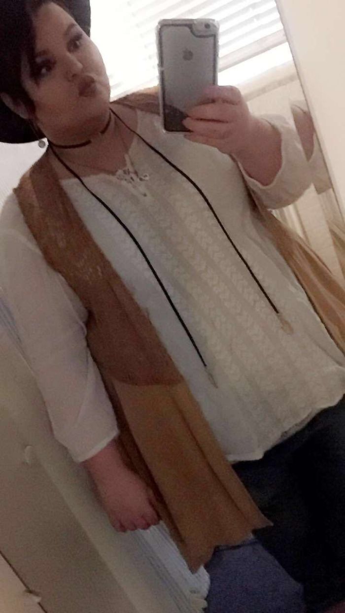 I Went From Black Hair Band Tshirts And Fake Blue Eyes To Gypsy Soul Style With Short Hair First Picture I Was 13 Second I'm 21