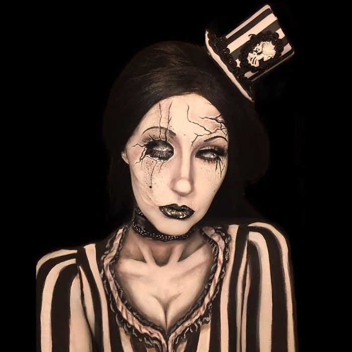 I Spend 10-20 Hours At A Time Turning Myself Into Different Characters