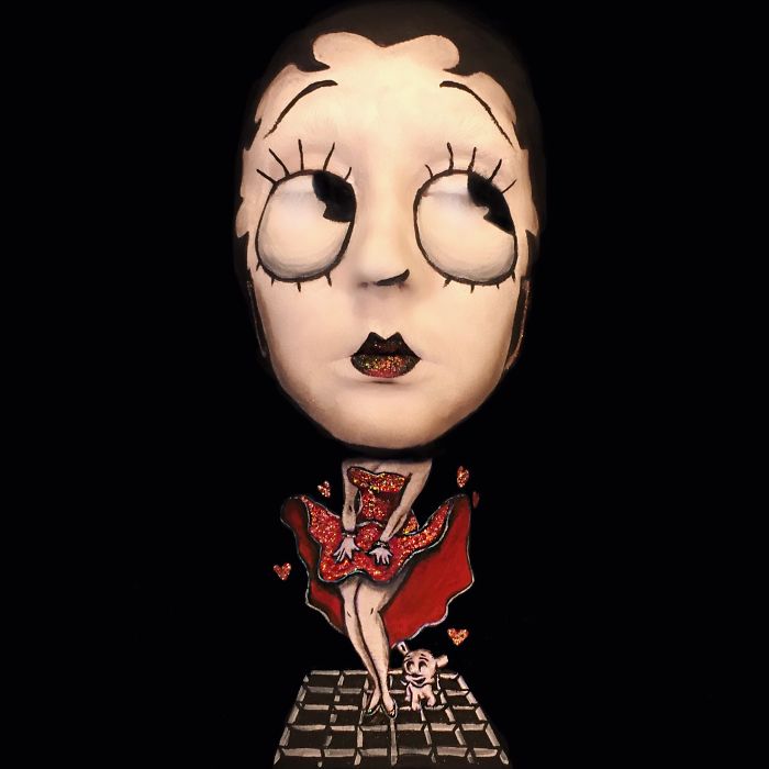 I Spend 10-20 Hours At A Time Turning Myself Into Different Characters