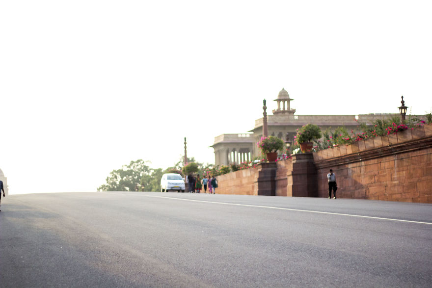 Photographer Took A "Tourist Eye View" Across India - And The Result Was Amazing.