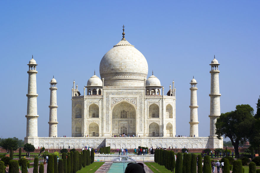 Photographer Took A "Tourist Eye View" Across India - And The Result Was Amazing.