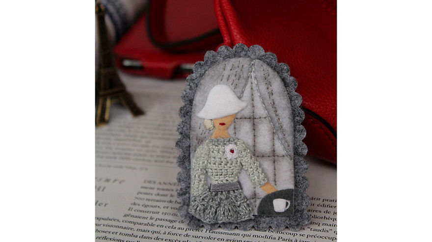 Light Of Sweet Windows: Comfy Brooches By Svetlana Semenova Light Of Sweet Windows: Comfy Brooches By Svetlana Semenova