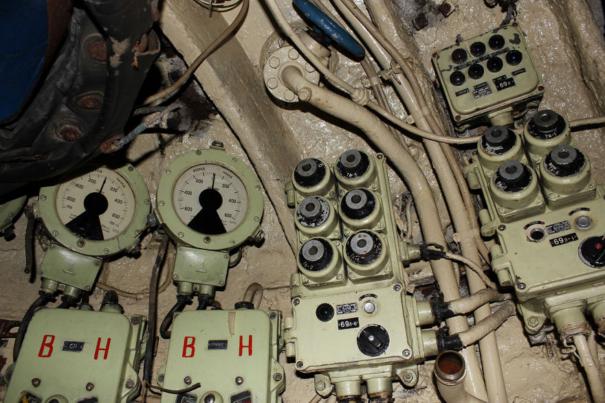 Inside Old Soviet Submarine In Amsterdam