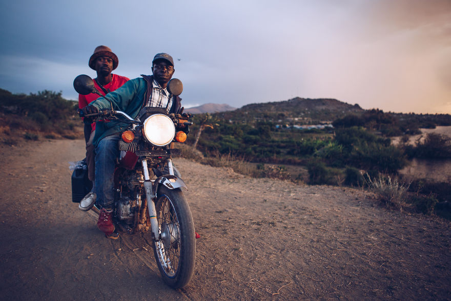 Matumaini: The Daily Lives Of African Luó Tribe