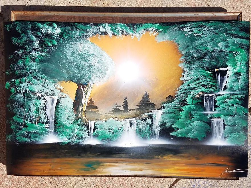 I Create Spray Paint Art