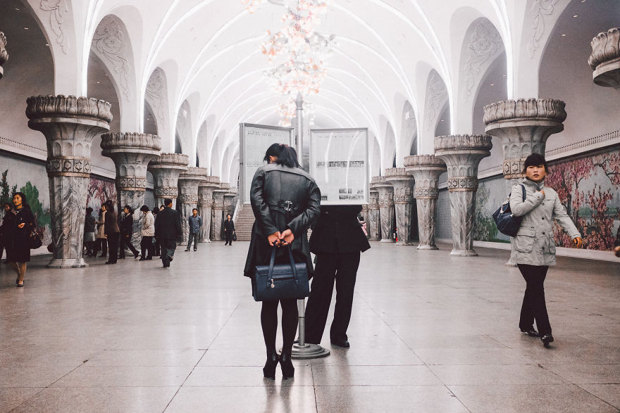 I'm A Freelance Photographer That Went To North Korea. Here's What I Saw