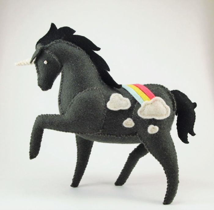 I Create One-of-a-kind Animals Out Of Wool Felt