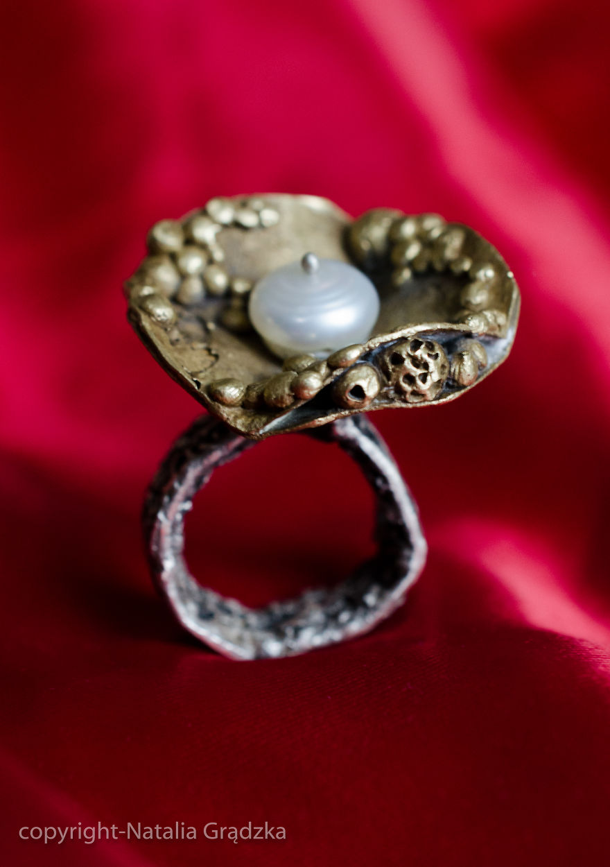 I Create Nature-inspired Stone Jewelry