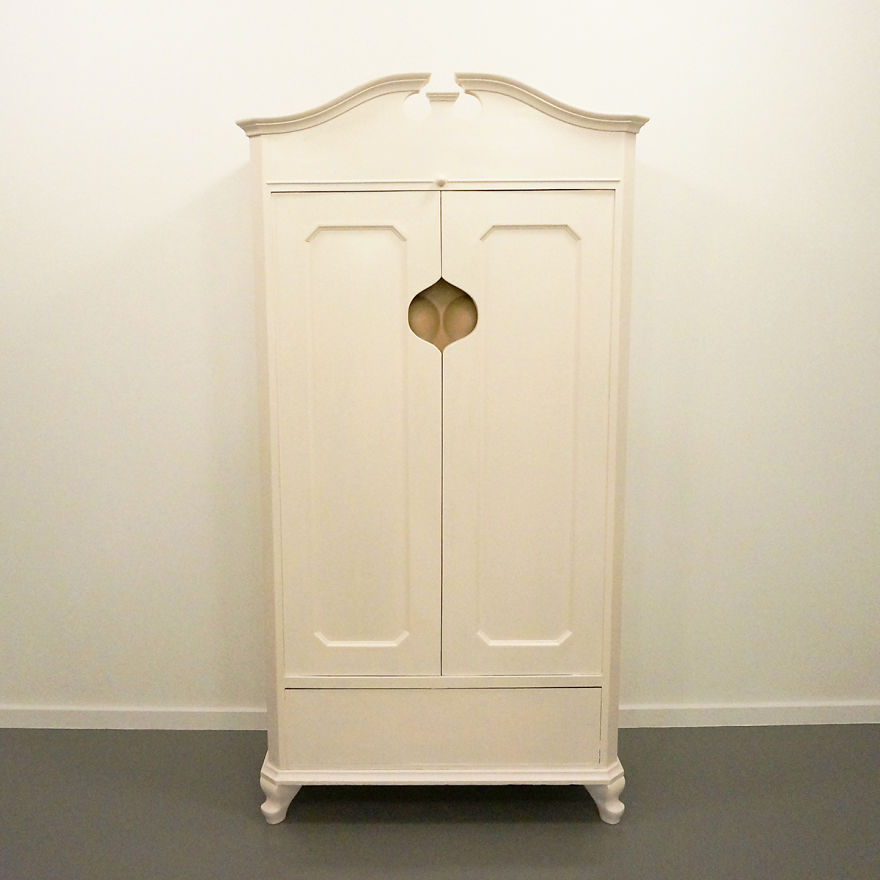 I´ve Have Built The Cleavage Closet To Provoke And Create Some Attention To The Unrealistic Perfect Body Ideals I´ve Have Built The Cleavage Closet To Provoke And Create Some Attention To The Unrealistic Perfect Body Ideals