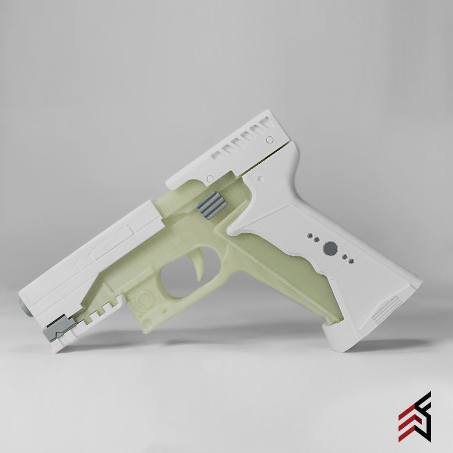 I Made This 3D Printed Ghost In The Shell Replica