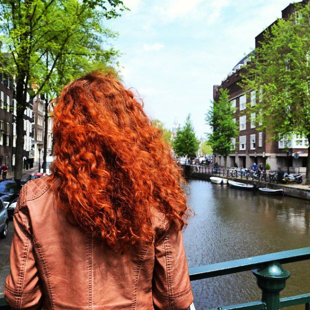 I Turn My Back To The Camera When I See Something Beautiful I Turn My Back To The Camera When I See Something Beautiful