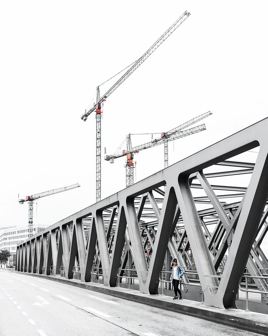 #wemetonthenet Campaign Celebrates Friendship People Start Online (add Yours)