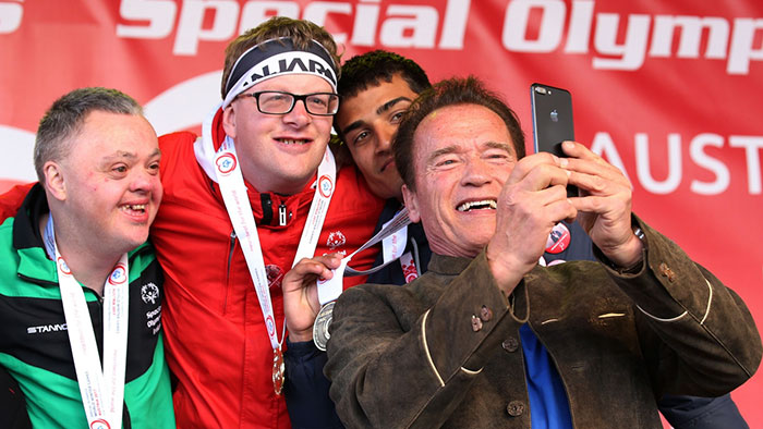 arnold-schwarzenegger-shuts-down-troll-special-olympics-1