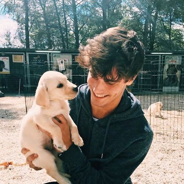 "hot Dudes With Dogs" Instagram Is The Ultimate Internet Eye Candy