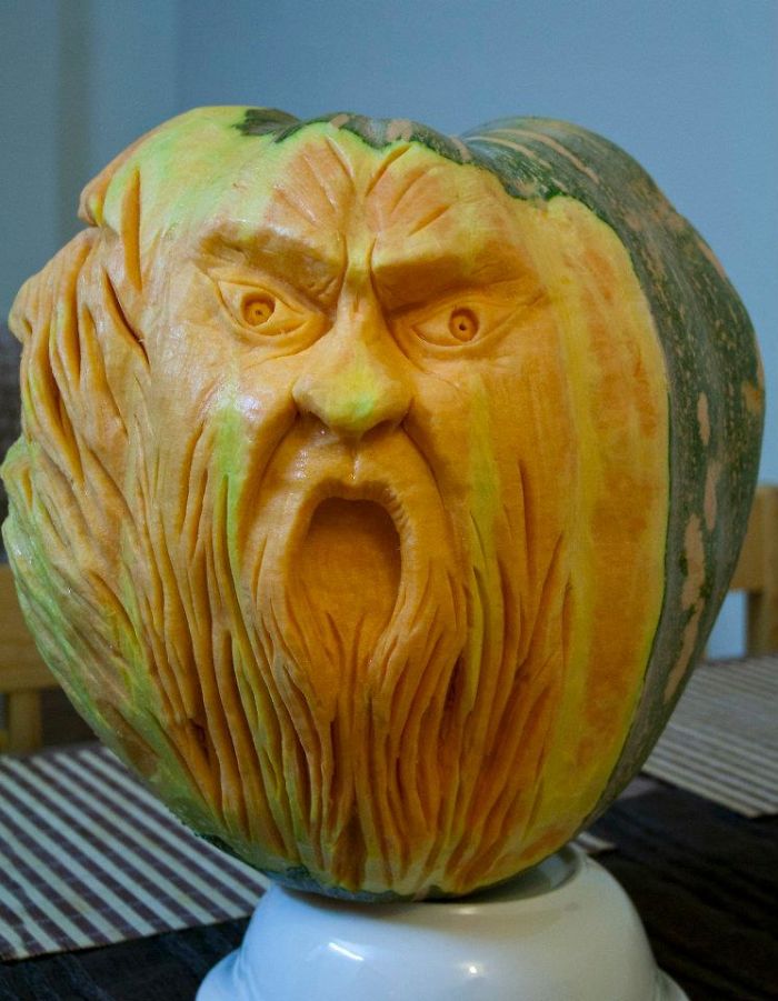 Carvings From Fruit And Vegetables