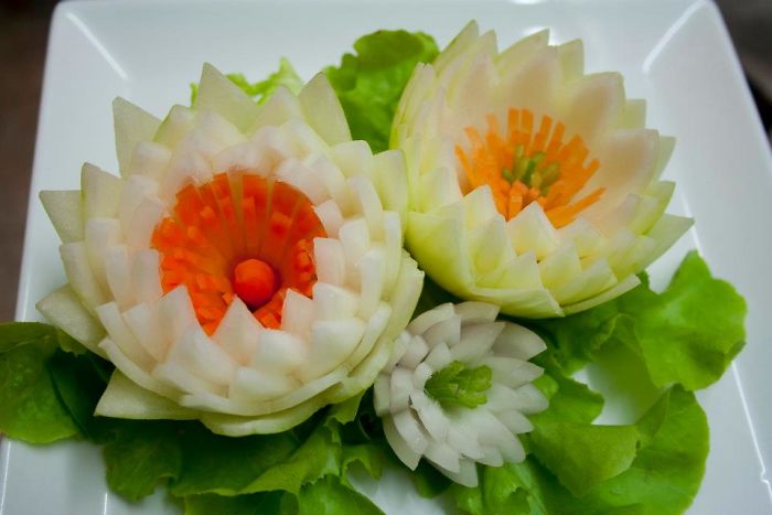 Carvings From Fruit And Vegetables