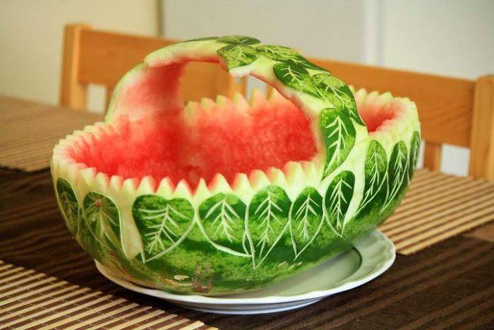 Carvings From Fruit And Vegetables