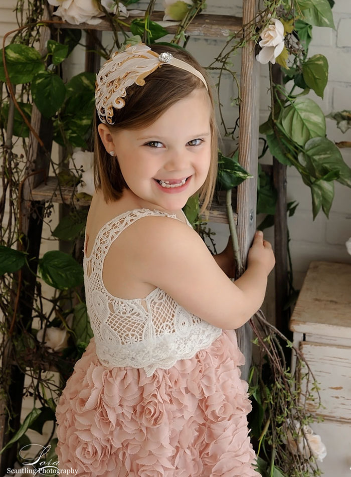 3 Years Later, Cancer Survivors Recreate Their Viral Photo, And The Difference Is Striking 3 Years Later, Cancer Survivors Recreate Their Viral Photo, And The Difference Is Striking