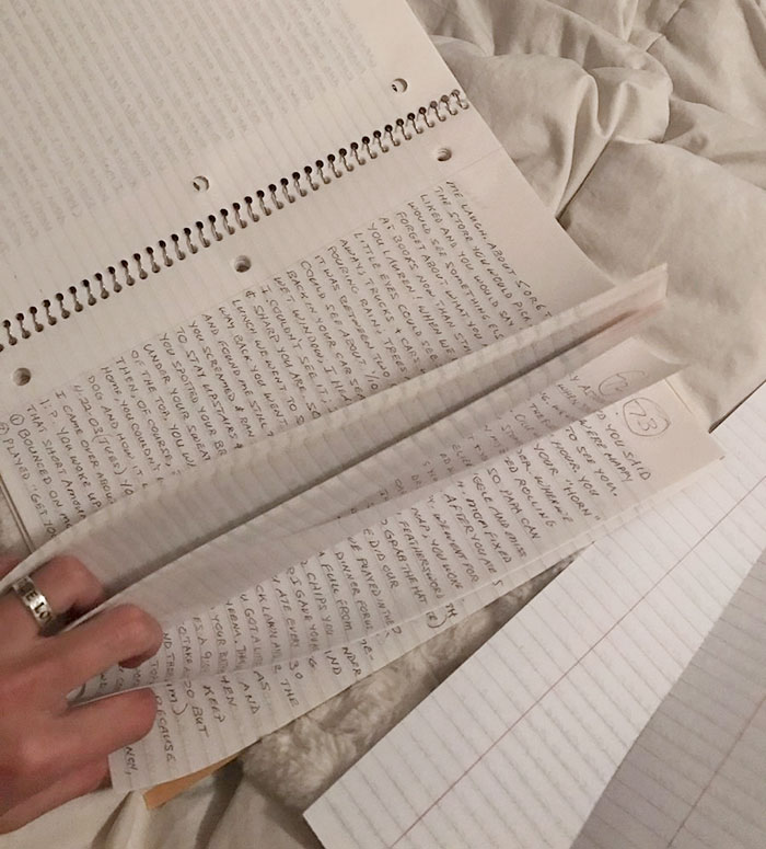 Teenager's Grandpa Spends Years Filling 3 Notebooks With Their Memories, And It Will Make You Cry Teenager's Grandpa Spends Years Filling 3 Notebooks With Their Memories, And It Will Make You Cry