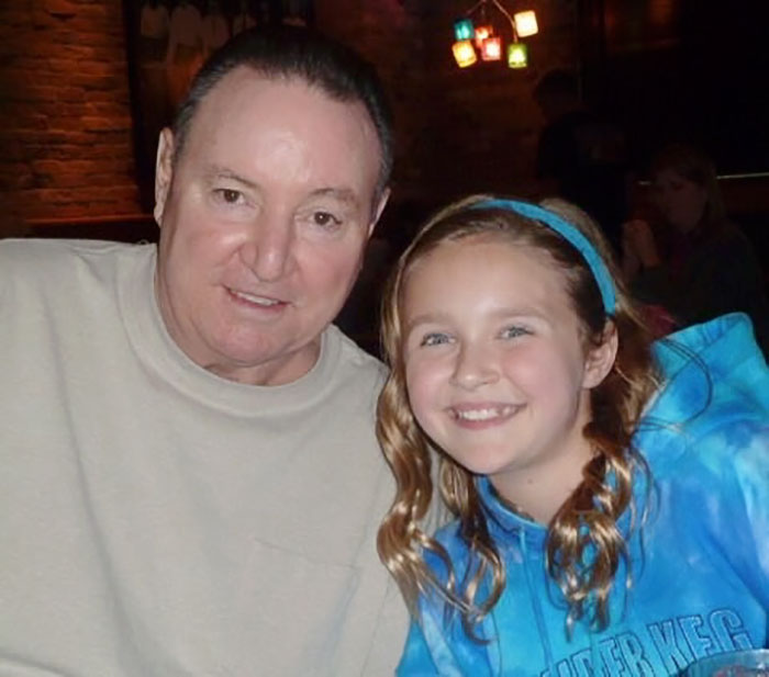 Teenager's Grandpa Spends Years Filling 3 Notebooks With Their Memories, And It Will Make You Cry