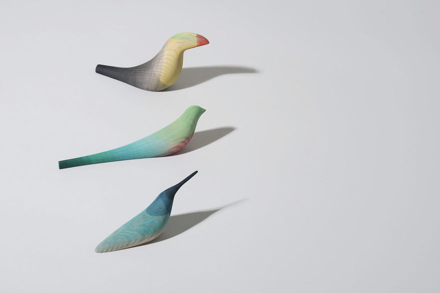 Mexican Artist Dips Wooden Birds Into Watercolor To Recreate The Look Of Local Birds Mexican Artist Dips Wooden Birds Into Watercolor To Recreate The Look Of Local Birds