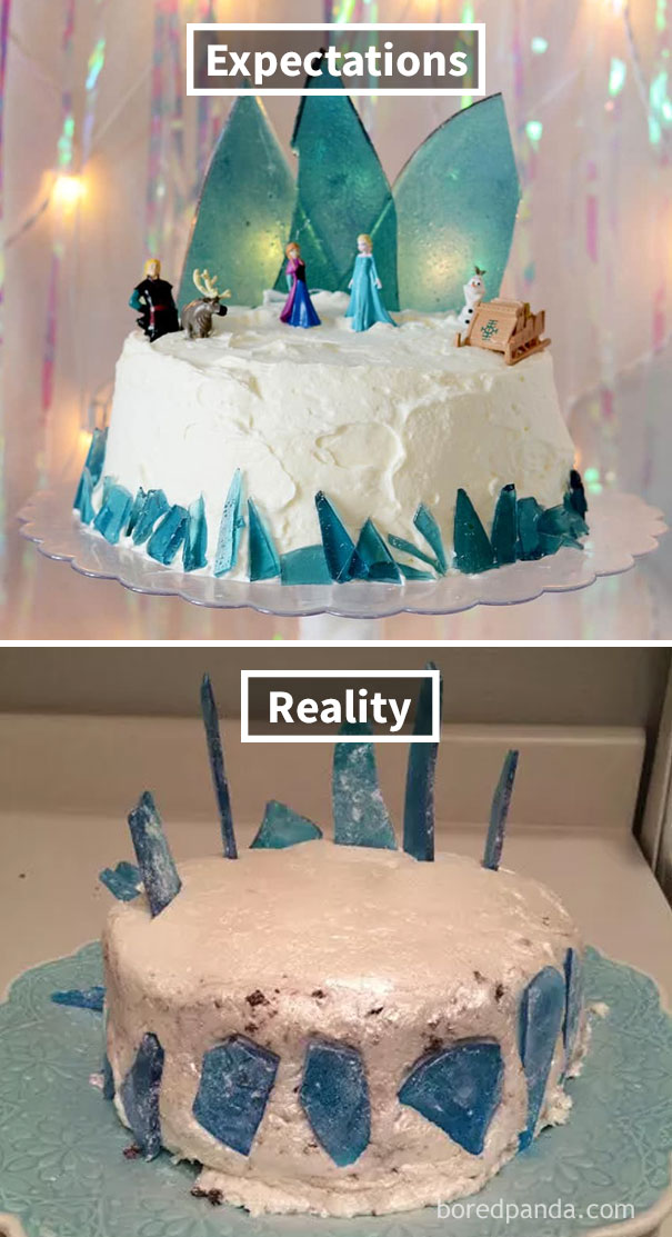 beautiful Frozen themed birthday cake (up), plain Frozen themed cake (down)