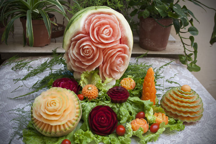 Carvings From Fruit And Vegetables