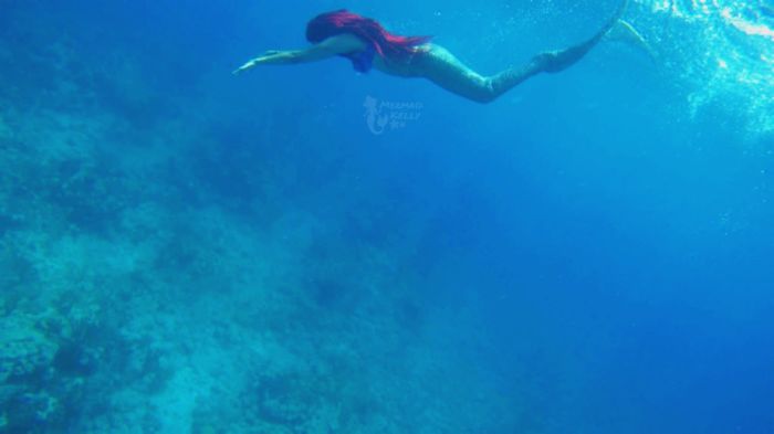 Disney Obsessed Girl Spent Over $3,000 Usd To Transform Herself Into The Little Mermaid