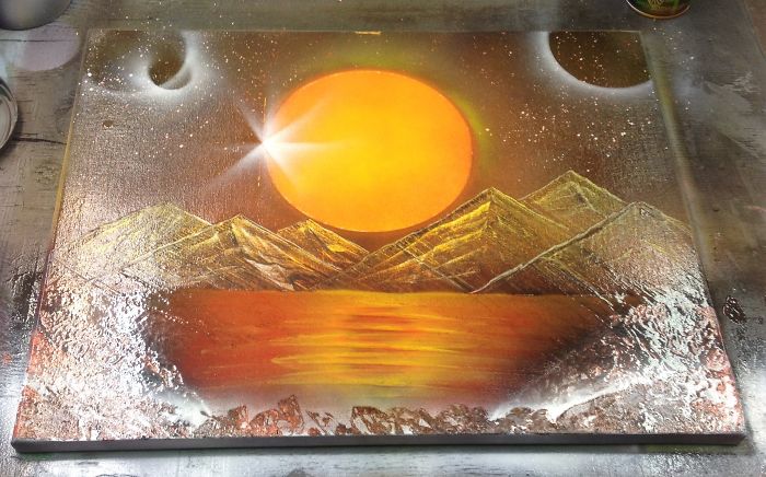 Colourful Addiction To Spray Art