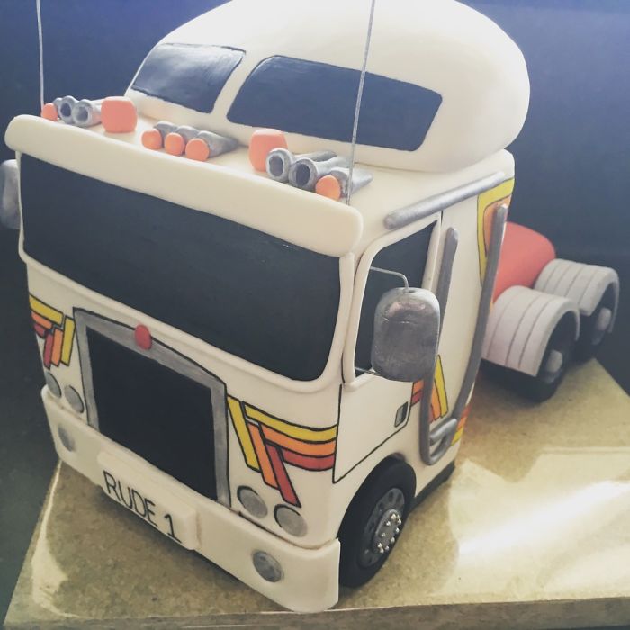 Vehicle Cakes