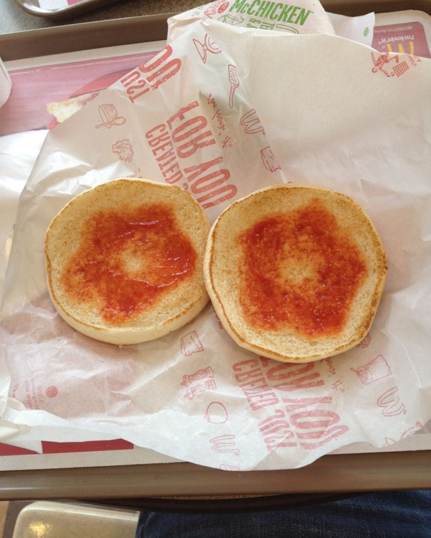 Ordered A Cheeseburger With Only Ketchup. This Is What I Got